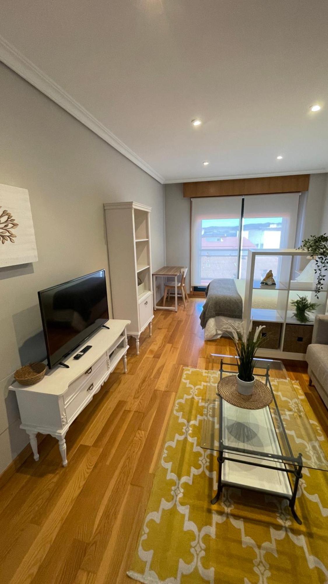 Estudio Centrico Con Garaje Y Vistas Al Mar. Vigo Eksteriør billede